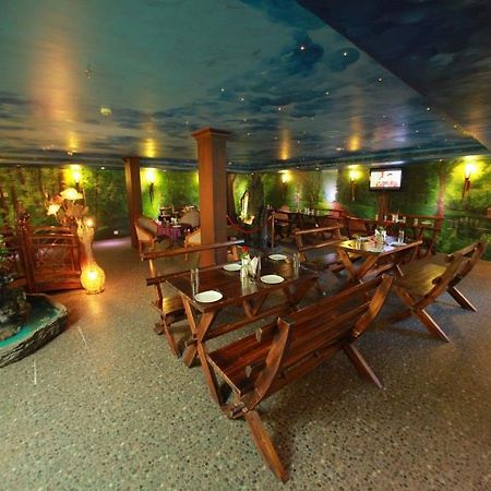 קולאם Hotel Sea Pearl מראה חיצוני תמונה